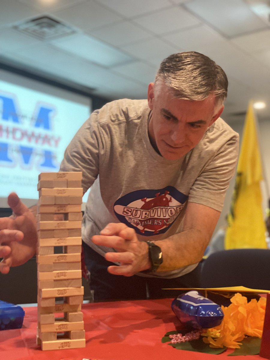 MathTeachKBB's tweet photo. Red team enjoying Jenga! Principal Offill is focused! #MISDSurvivor21 https://t.co/lOp8qKGZ44