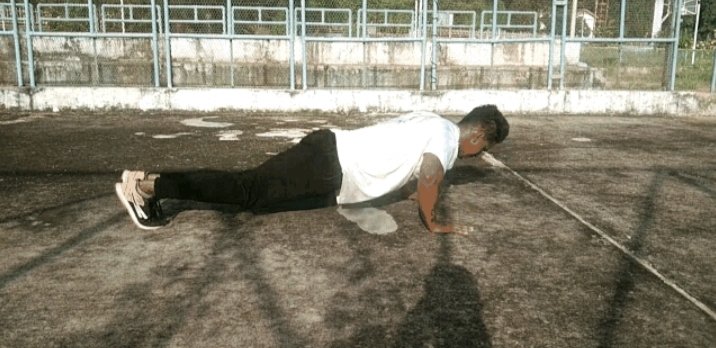 RaviBalraj5's tweet photo. Yoga is the fountain of youth. We are only as young as your spine is flexible and *Yoga is almost like music in a way; there’s no end to it.
#fitindia
#NCCforYoga
@HQ_DG_NCC
@drajaykumar_ias 
@NCCDte_TNPAN https://t.co/I5vYnods3Y