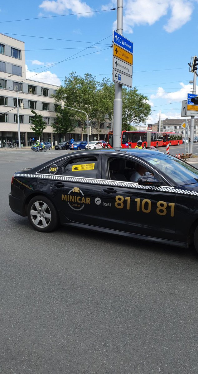 Ini6April's tweet photo. #solimitefe #kassel https://t.co/HlWCJCige8