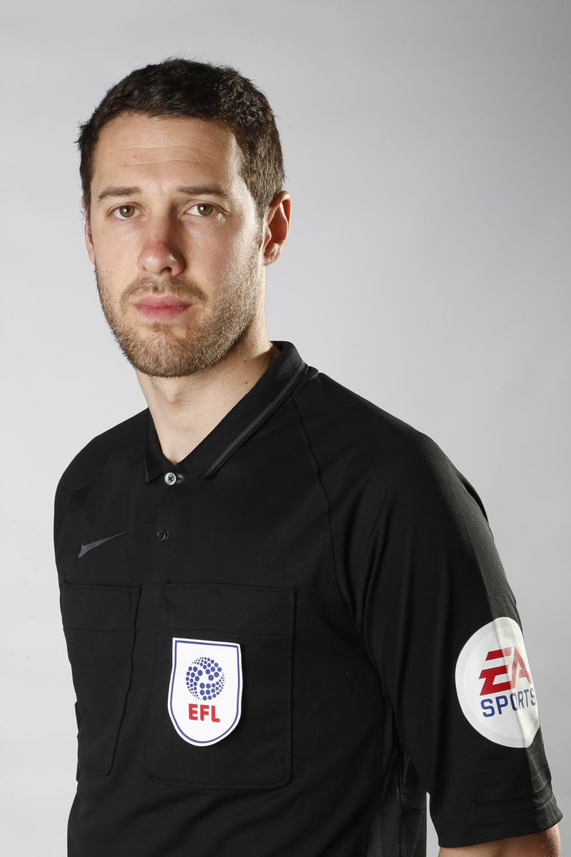 prorefofficial's tweet photo. Many congratulations to Wade promoted to the SG1 AR list and Andrew and Geoff who have been promoted to the SG2 AR list ahead of the new season ππ #Aspire2Ref #Assistantreferees https://t.co/HFHrByFTJM