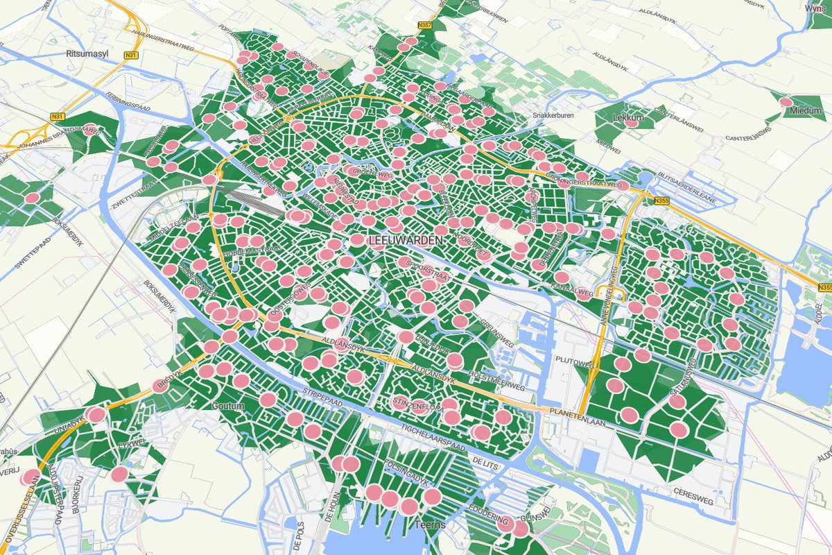 Cycling_Embassy's tweet image. New study by @bredauas finds 11.7 million (~66%) Dutch people live within 15 minutes cycling distance of a train station.
It provides insights into accessibility and sustainable mobility as the country prepares to develop new housing in the coming years.
dutchcycling.nl/en/news/blog/t…