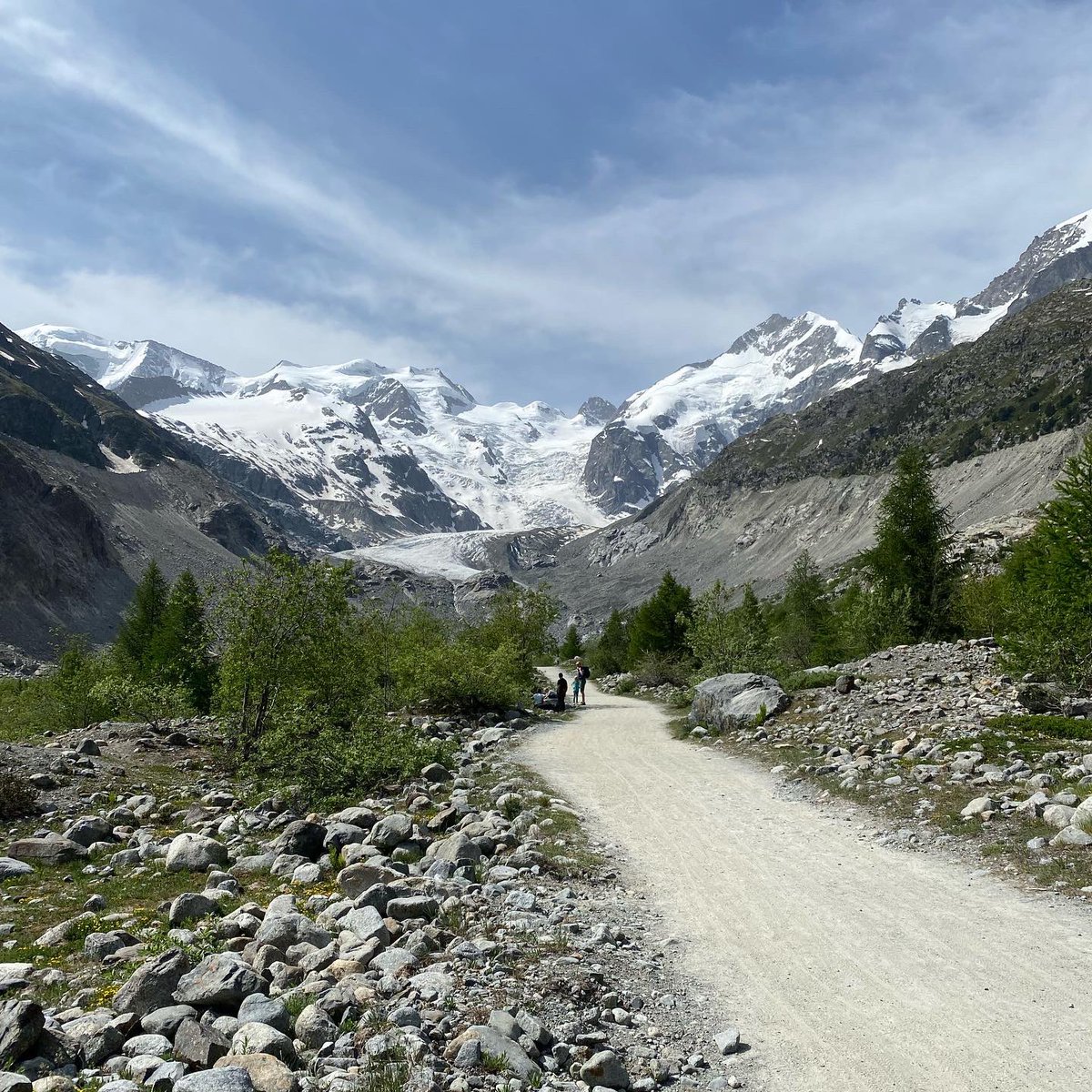 Beaux paysages des Grisons découverts le week-end dernier! 🏔🇨🇭<a href="/Graubunden/">Graubünden</a> <a href="/SurselvaTourism/">Surselva Tourismus</a> <a href="/EngadinStMoritz/">Engadin St. Moritz Tourismus AG</a>