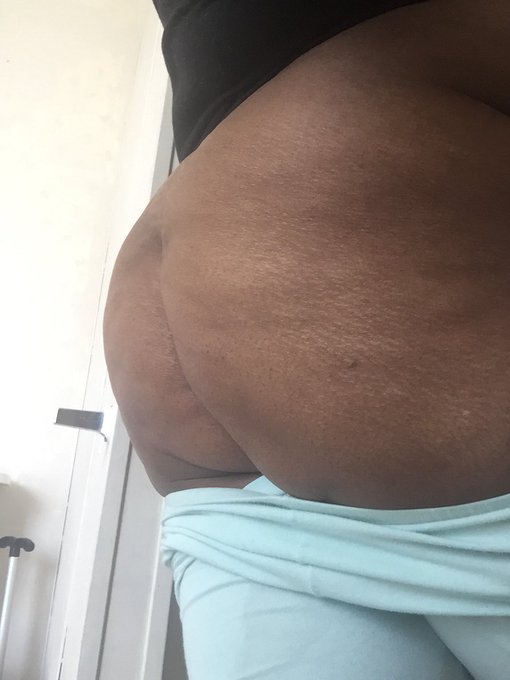 Masturbate Monday!!! I want all you naughty boys to masturbate to me!! https://t.co/J3ZmbHnXPY<a href="/tag/nobra"class="tags"><span>#nobra</span></a>