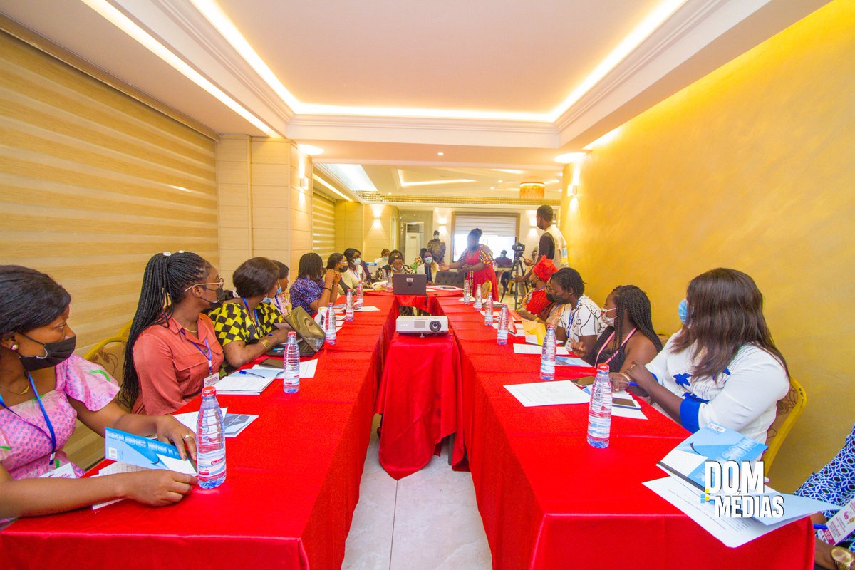 Guin_Audacieuse's tweet photo. #TableRondeParlementaireGN
Les Parlementaires :
✔ Hon. Hadja M'balou Camara, du Groupe Parlementaire Rassemblement Républicain
✔ Hon. Fatoumata Bayo, Groupe Parlementaire Alliance Patriotique
#WPLSummit
#ChangeonsPourChanger
#GenerationEquality https://t.co/2NpGWjmPdv
