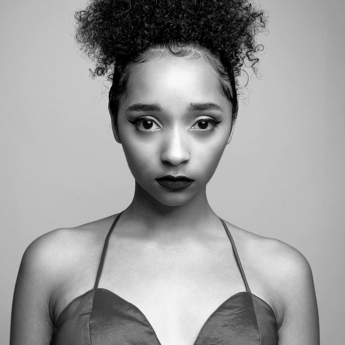 🎼“Free, Completely Free" from <a href="/ninijonesmusic/">Christina Jones</a> NOW AVAILABLE! 
.
🎼“Free, Completely Free” is the final song from her recent album, You Were My Compass, in conjunction with the remarkable, <a href="/KimikoIshizaka/">Kimiko Ishizaka</a> - Truly Amazing! 
.
🎼READ MORE &amp; LISTEN NOW: thisisittv.com/free-completel…