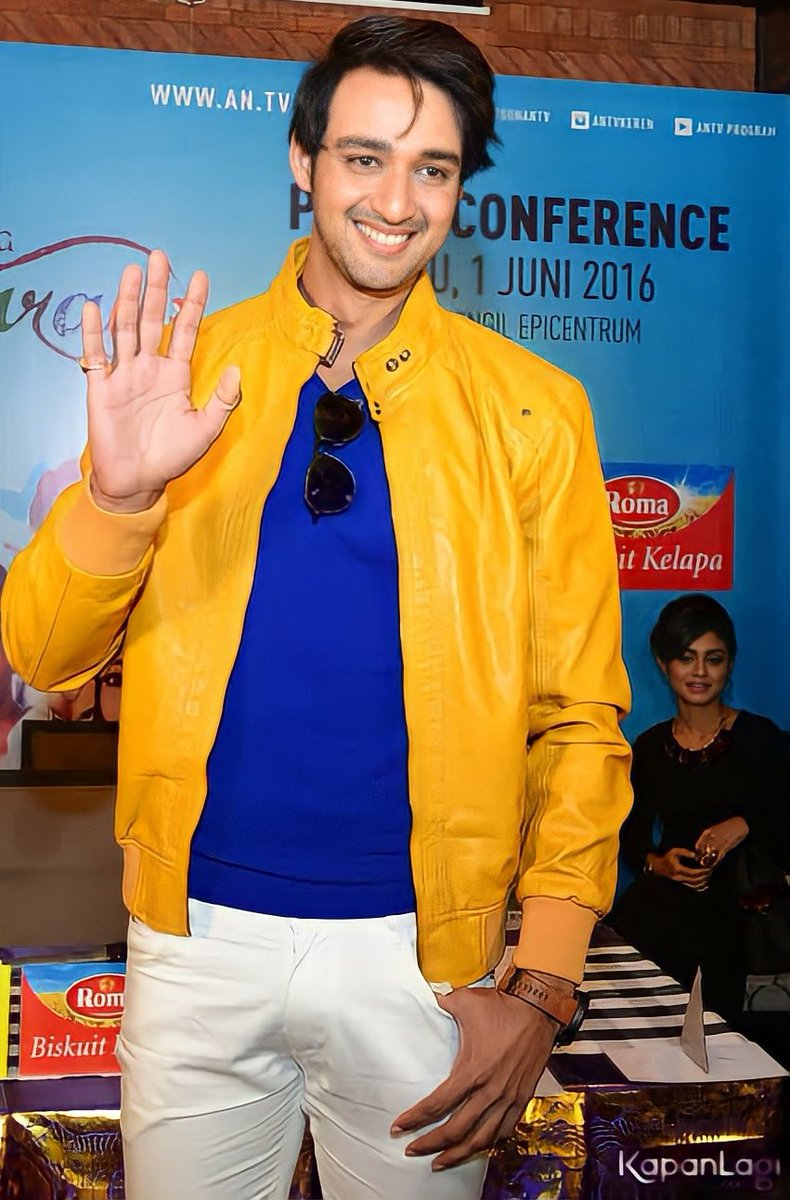 SINCE Its trending
#YellowTwitter 
Favourite pic for a reason
<a href="/saurabhraajjain/">Sourabh raaj jain</a> 
#SourabhRaajJain 
<a href="/ColorsTV/">ColorsTV</a>