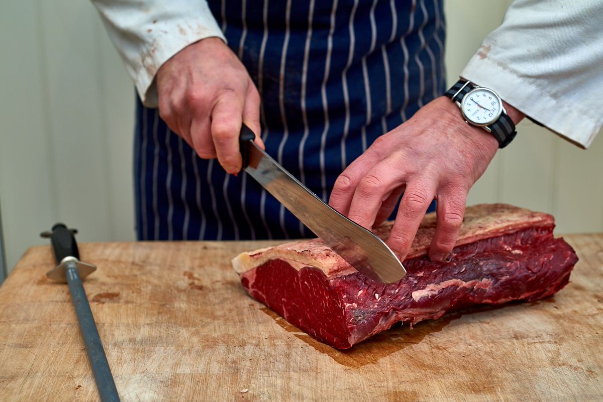 We’re looking for a new apprentice butcher in Peasenhall!⠀
Learn a trade &amp; develop a career in specialist food retail. Would suit a school leaver but any age welcome to apply.  Full training will be given plus competitive rates of pay. Please RT to spread the word. #jobsearch