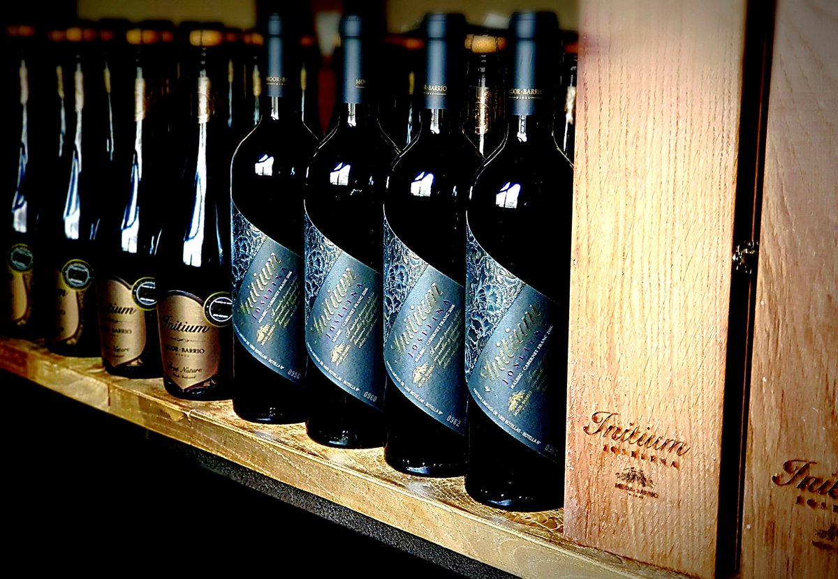 MOOR • BARRIO Wines tweet media