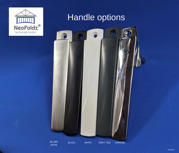 Armstronginduk's tweet photo. There's an impressive selection of door handle options available to those who select the Neofoldz Aluminium Bi Fold Door;

🚪 Chrome
🚪 White
🚪 Grey 
🚪 Black
🚪 Silver Satin

Get in touch with our expert team to discuss your options &amp; to grab a quote! https://t.co/1KCgYZfnpu https://t.co/NQSxKsUT6t