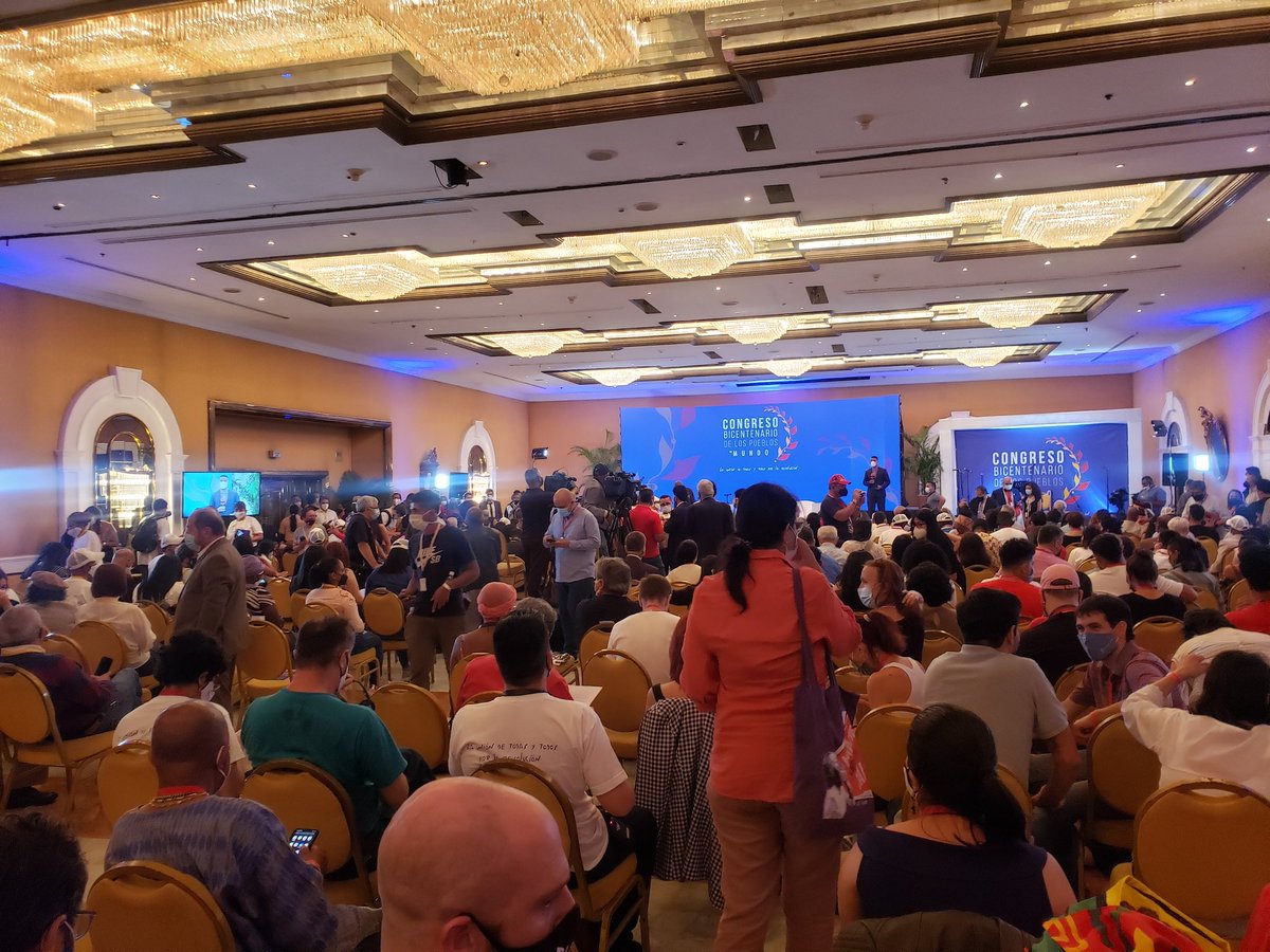 UniondVecinos's tweet photo. Estamos presente en Caracas participando en el Congreso Bicentenario de los Pueblos del Mundo en apoyo de la gente de Venezuela! https://t.co/sO3mePftui