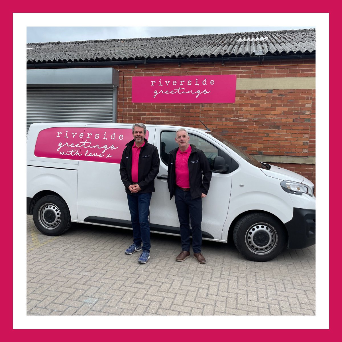 RiversideCards's tweet image. 💕 BRAND NEW UNIFORM ALERT 💕

How fabulous does our #PrettyInPink uniform look?

Beautiful, bright raspberry pink polos to match our branding with sleek and smart black jackets to compliment… a match made in heaven!

#newuniform #raspberrypink #riversidegreetings #rebranding