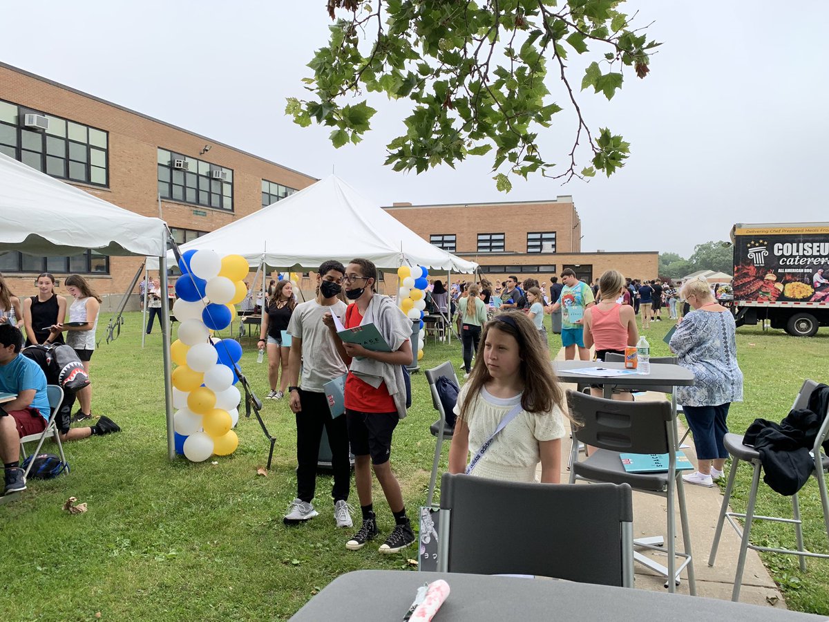 Dave Schneider tweet media