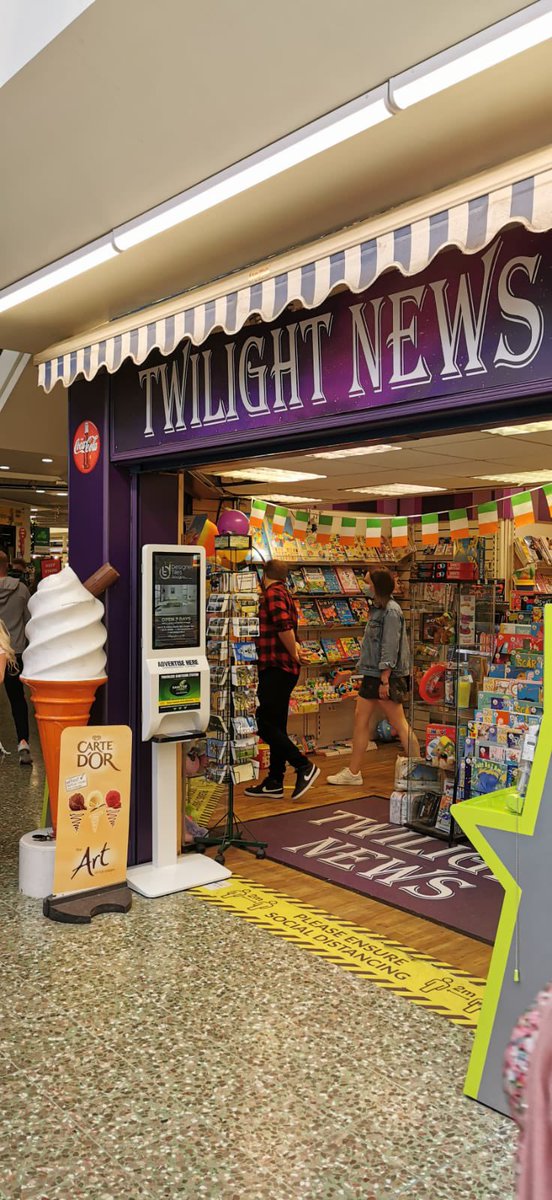 BigPixIRL's tweet photo. Screen no.21 can be found at Twilight, Paul Street. Not only will their large customer base be using this sanitisation unit, but positioned in a great location thousands will be passing for other retailers &amp; the car park. 

To have a unit installed at no cost, info@bigpixmedia.ie https://t.co/HtHbVPOq1M