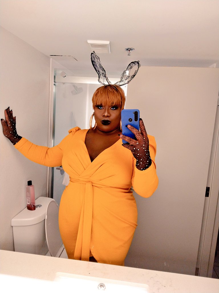 tssplash's tweet photo. Crazy sexy cool #bbw #fashionova @FashionNova https://t.co/5M3eTSmqgZ