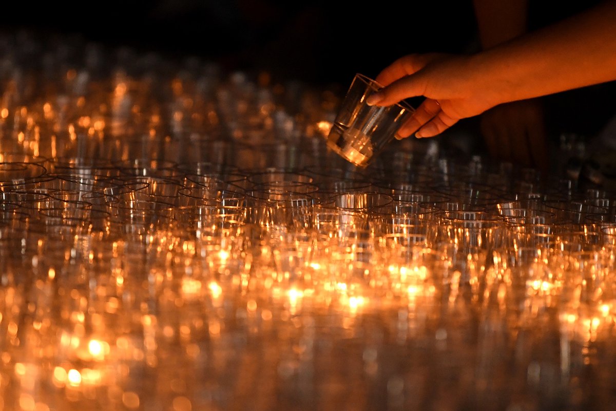 Russia's tweet photo. In 🇷🇺 #Russia June 22 is #RemembranceAndSorrowDay.
2021 marks 8⃣0⃣ years since the start of the #GreatPatrioticWar.
🕯️ On this day we remember the 27 mln Soviet citizens who perished by the hand of the Nazis. In their sacred memory #CandleOfMemory are lit by the thousands 🕯️ https://t.co/GmU5cL376w