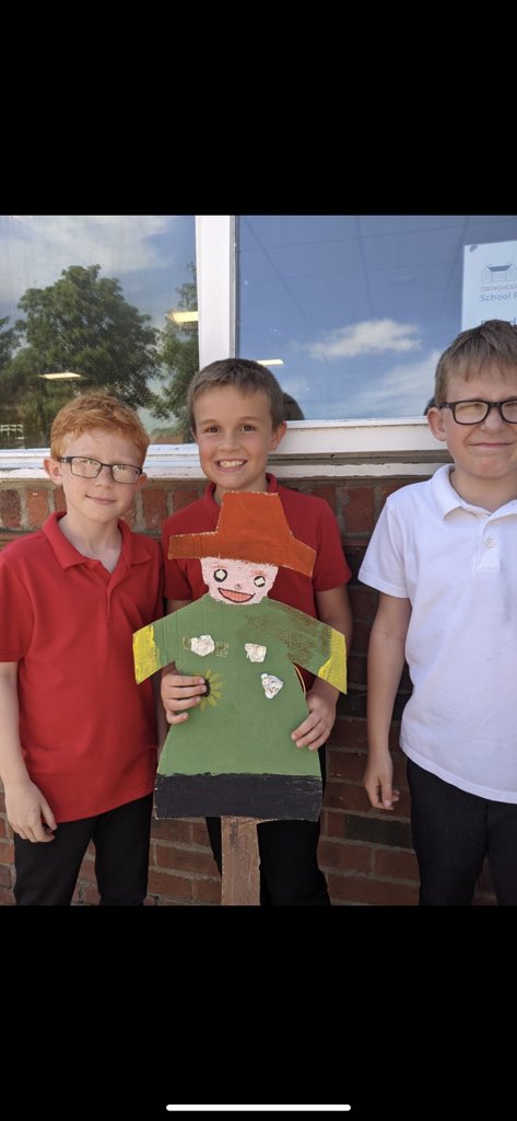DringhousesPS's tweet photo. A selection of UKS2βs finished electrical scarecrows! #DringScience https://t.co/0xSDPXCELW