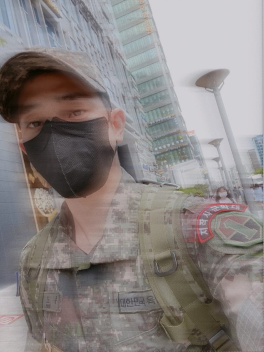 dojoonpics's tweet photo. ↳ 210621 ; ©parclassic ig
      #박도준 #더로즈 #Dojoon #TheRose ♡ https://t.co/8PEDOMvoLS