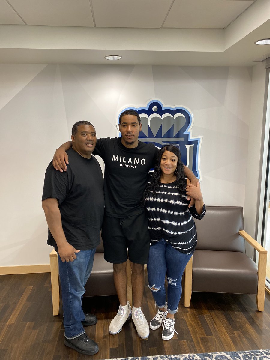 DaughtryJaden's tweet photo. Had a great unofficial visit at ODU today. Thank you coaches for having me. @ODUBasketball https://t.co/qk3Q5OFEIX
