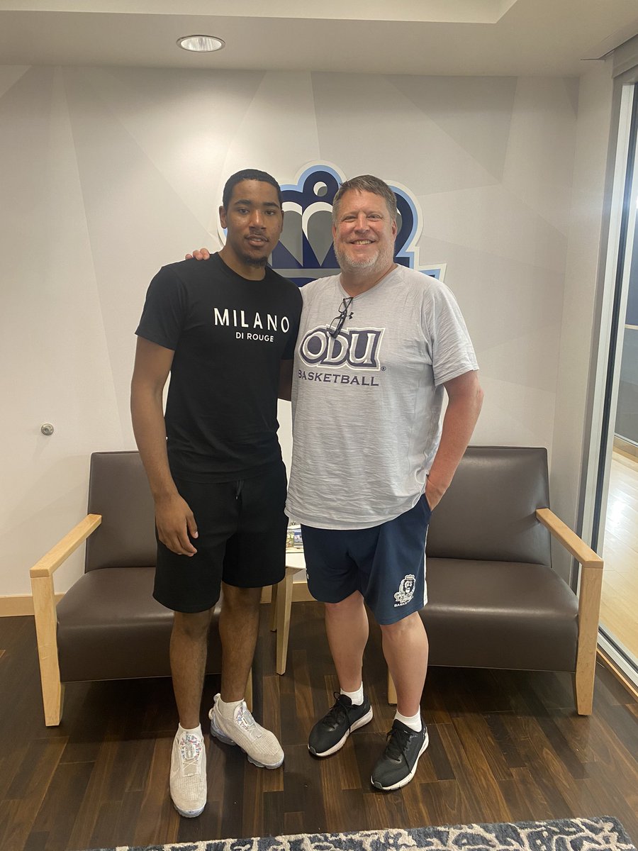 DaughtryJaden's tweet photo. Had a great unofficial visit at ODU today. Thank you coaches for having me. @ODUBasketball https://t.co/qk3Q5OFEIX