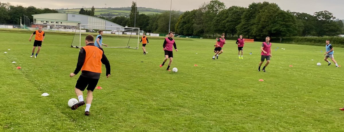 Ivybridge Town FC tweet media