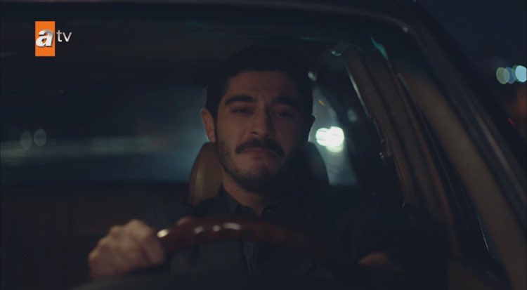 "Biliyor musun? İnsan üzgün olduğunda gün batımlarını daha çok sever."🥀🥀
Iyi geceler 💫