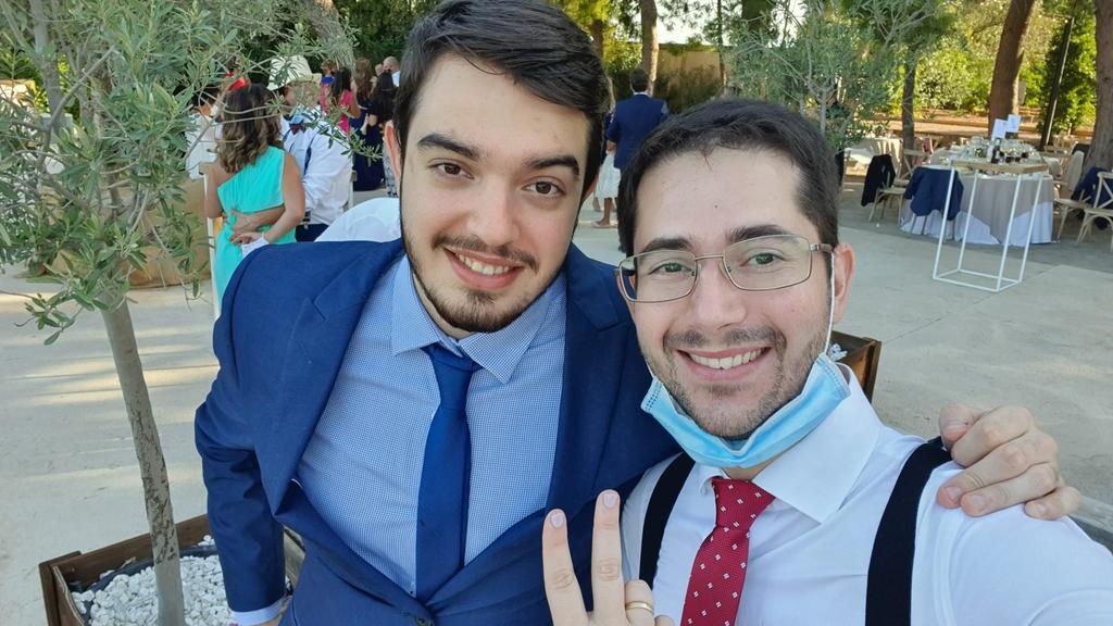 jorsncmo's tweet photo. Y tras 22 años de vida aquí seguimos disfrutando de la vida con la compañía de @lvaroCuesta2 espero que cumplas muchas más a nuestro lado. Felicidades de la familia Sánchez-Toril Ramos :) https://t.co/moop3aKVHP