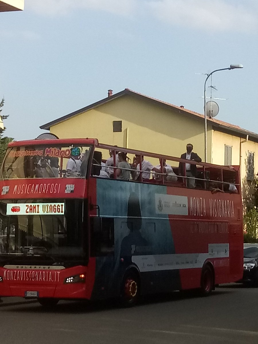 Mimina46442843's tweet photo. #monzavisionaria
Musica itinerante 🎶😍 https://t.co/NnJyzXFfZ3