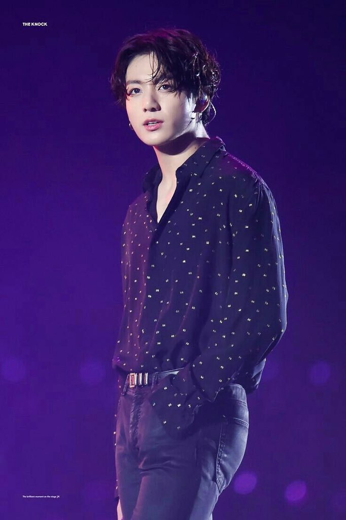 จองกุกลุคนี้สุดใจนะ โคตรหล่อเลย