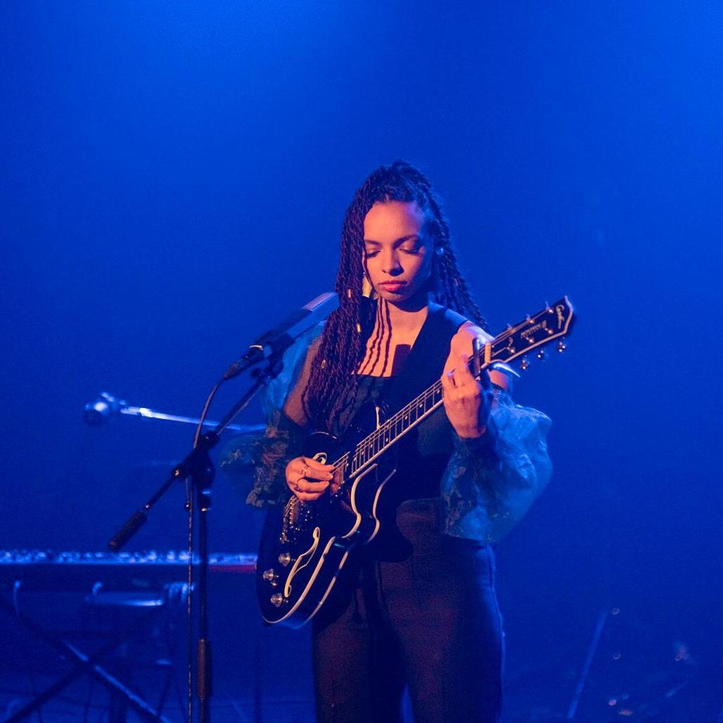 🎶 Bonne fête de la musique à tous 🎶

youtu.be/-Qw6HGsYz8o

#soul #jazz #rock #neosoul #photo #portraitphotography #pose #shooting #concert #live #french #guadeloupe #braids #rythm #guitar #bass #piano #drums #singer #songwriter #harmonies #musicday #fetedelamusique