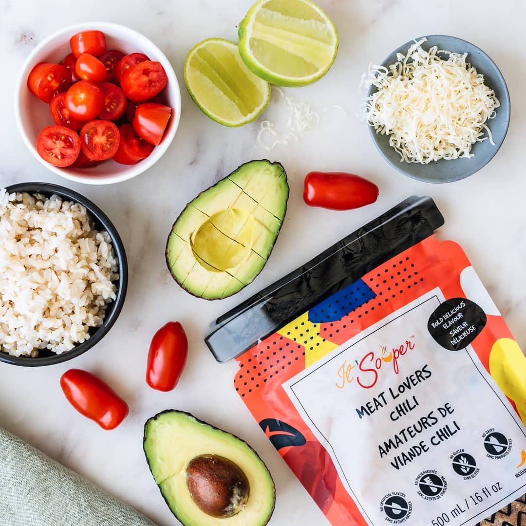 Itssouper_ca's tweet photo. How it started 😁... SWIPE ⬅️ to see how it's going 😋
Recipes made easy #burittobowl 🥣
.
.
.
#itssouper #soupislove #chili #beans #burrito #mexicanfood #food #foodie #burritos #foodporn #avocado #guacamole #mexican #foodstagram #instafood #foodphotography #blackowned #yummy https://t.co/1Gw8GEp8I5