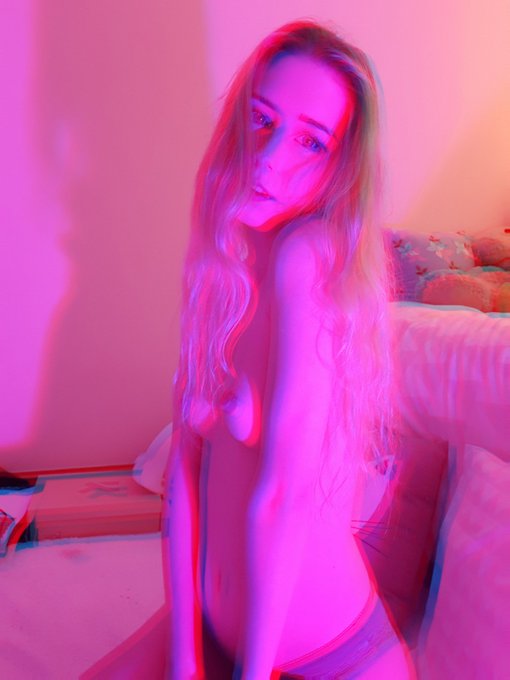 Something a bit ✨arty✨ https://t.co/GiI2nM6b4z