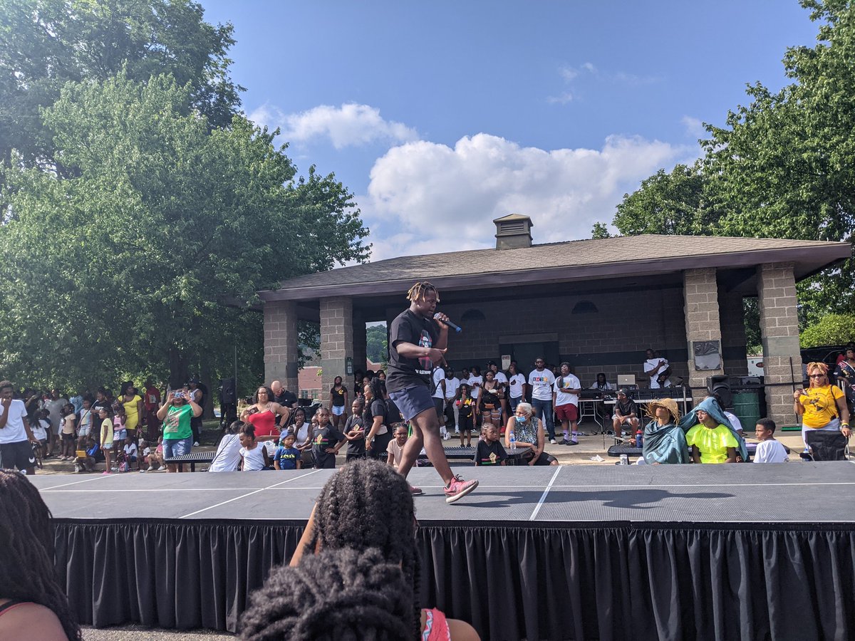 B_B_History2020's tweet photo. Peoria IL had a wonderful turnout for #JuneTeenth2021 can Twain to see what's in store next. https://t.co/gZxuXMAvo1