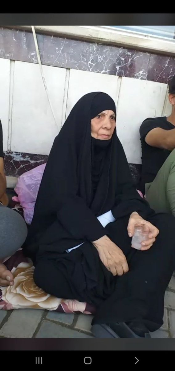 #ام_ايهاب_ثوره
 هذه المرأه الشجاعة 
العراقية المحتشمة الغيورة
تناديكم لمساندتها والوقوف بجانب الحق
لأخذ حق ابنها المغدور 
#كلنا_ام_ايهاب