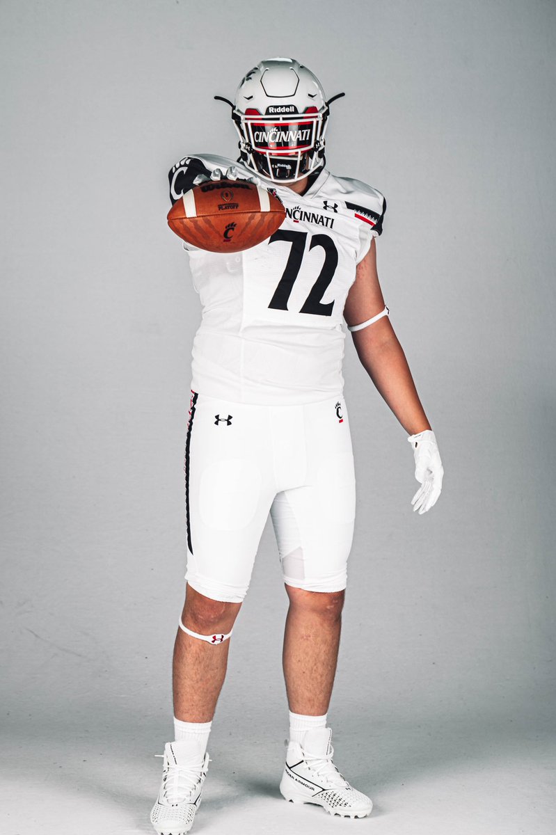 EthanGreen72's tweet photo. The Official makes things more official🔴⚫️✅ https://t.co/0DZILnbdo6
