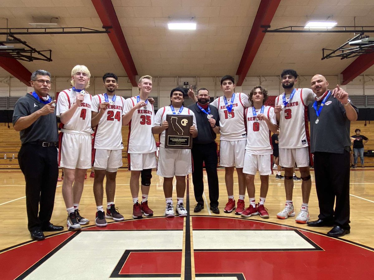 muriarte15's tweet photo. State Champs!! 👀 https://t.co/8P9wLWlWg4