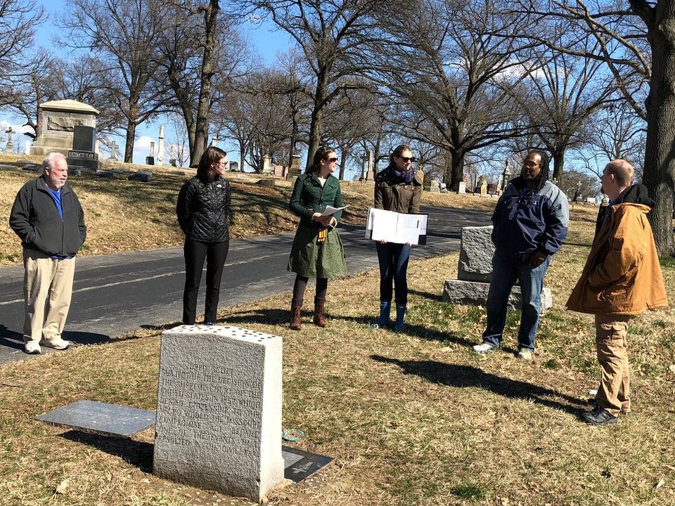 SHMRJesuits's tweet photo. We mourn the loss of our beloved colleague and friend, Jonathan Smith, who passed away on Juneteenth. Among his many commitments to making the world a better place, Jonathan was a founder and co-director of the SHMR Project. https://t.co/nm9nUpnSPq https://t.co/EdRW3KlxA3