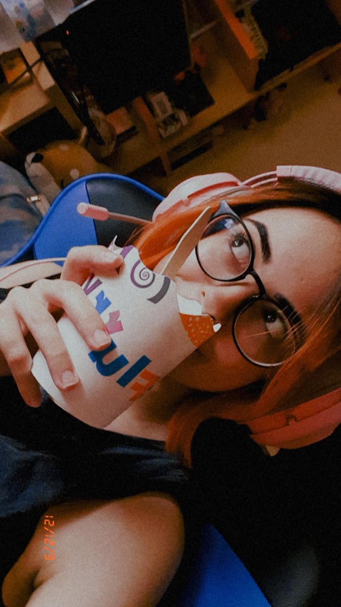 me reporto en tu twitch porque voy coja y en tu zona no puedo... vamos a echar un rato hablando de lo que sea y luego igual seguimos con el dlc del Bioshock Infinite 🍦

¿te vienes? un rt ayuda muchísimo
🧡 twitch.tv/prxblematique 
🧡 twitch.tv/prxblematique
