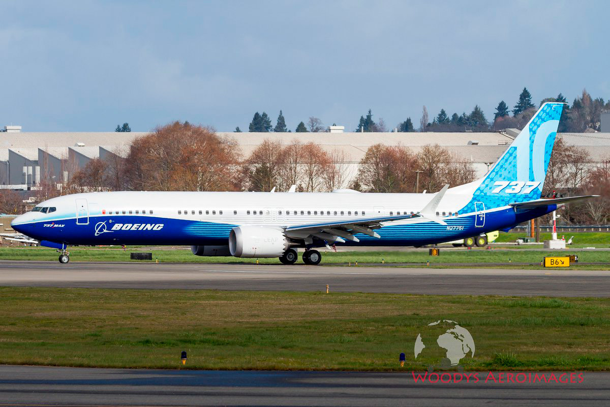 737 max 10. Boeing 737 10. боинг 737 10. самолёт боинг 737-800 макс. б-737-max.