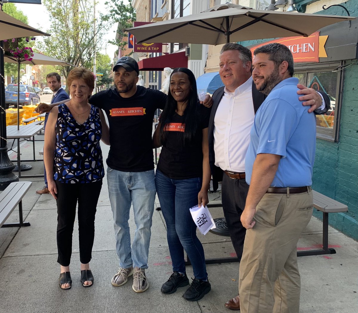 What a beautiful day to cut the ribbon on Adani’s Kitchen at 290 Lark Street! Be sure to stop by and try some of the delicious Caribbean food that they are serving up. 

<a href="/LarkStreetBID/">Lark Street BID</a>