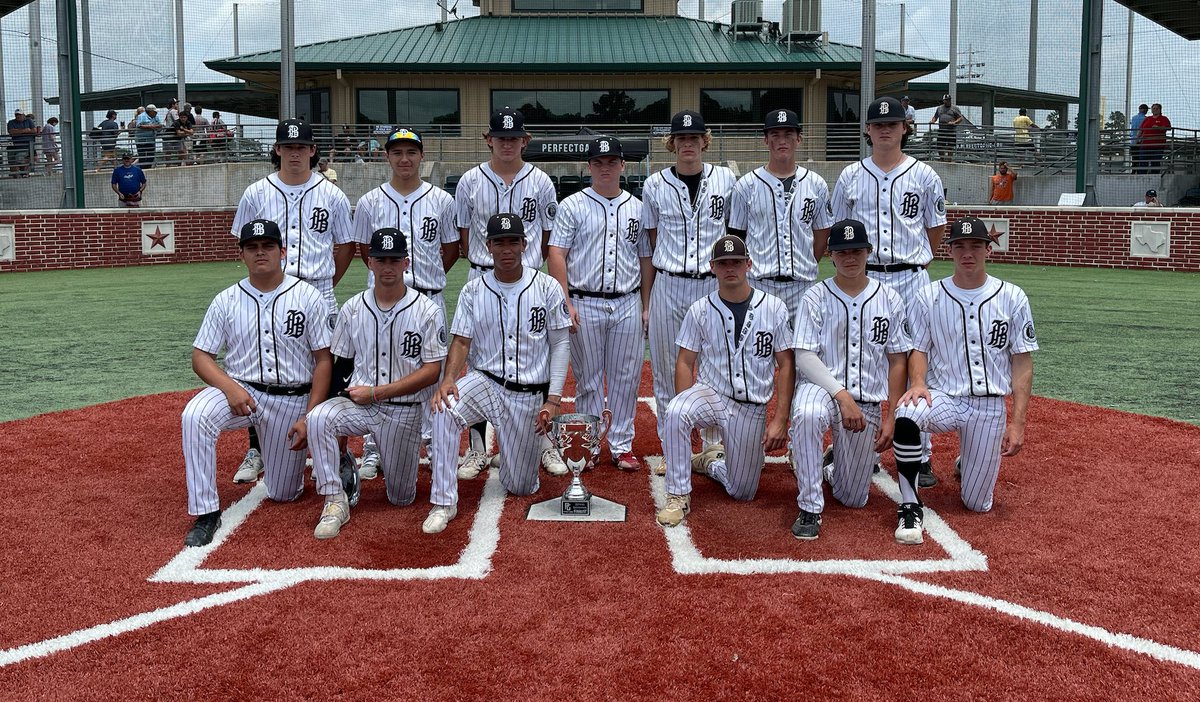 Texas_PG's tweet photo. 2021 16U PG South Invitational Congratulations to:

🏆 Premier Baseball 2023 Isenhower/Evans
🥈 Banditos 16U Scout Team
🏅 MVP Tracer Lopez
🏅 MVPitcher Alexander Solis https://t.co/veCv5N7c5t