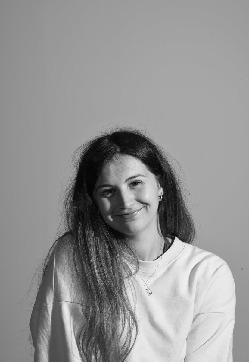 Fall in love with lockdown with ‘Traces’, a magazine designed by Jade about the rediscovery of our homes, wellbeing, and lockdown. Inspired by Netflix show ‘Bridgerton’, Jade has also re-designed a cottage in Devon with a contemporary Georgian twist.