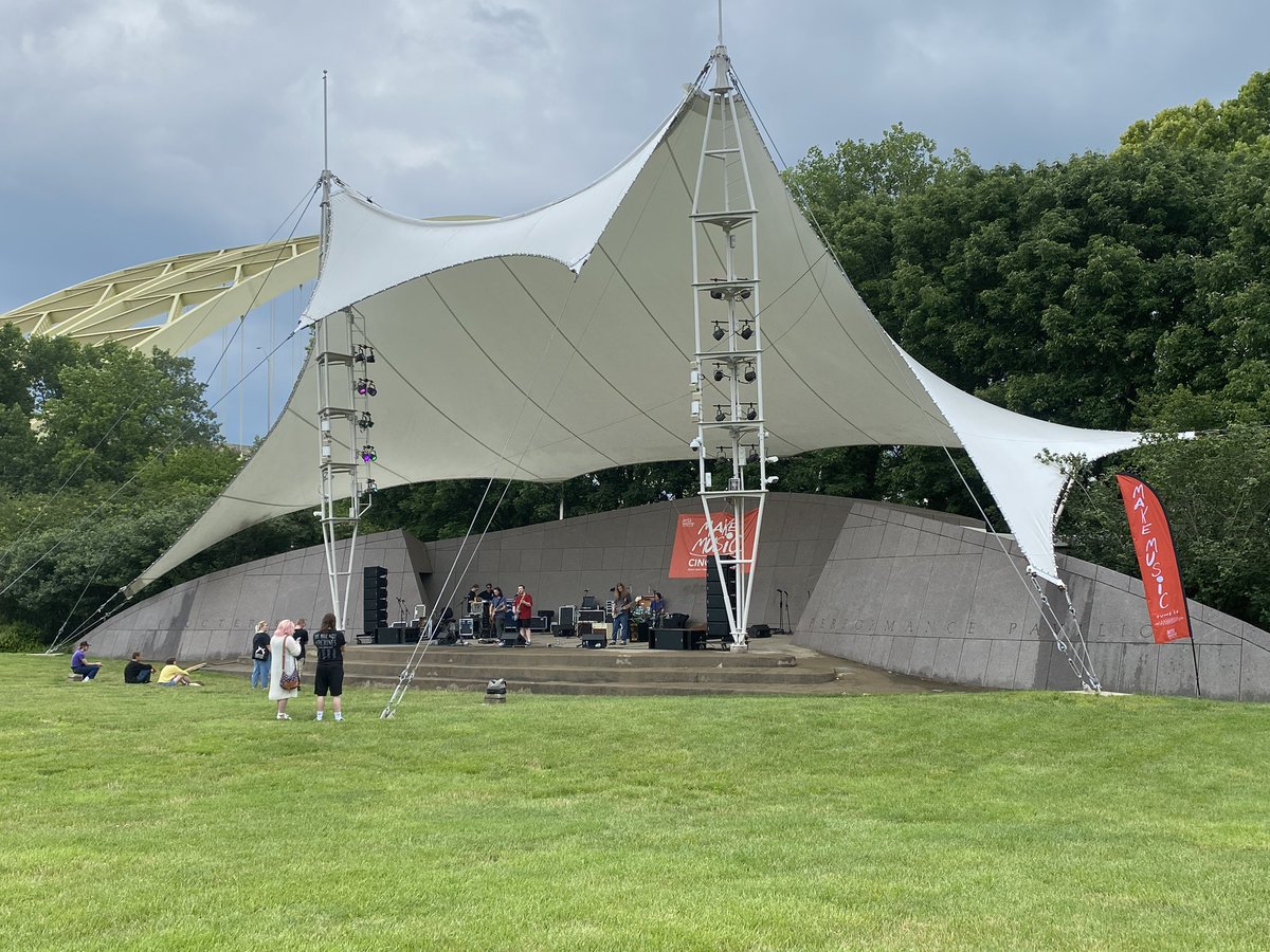 The rain hasn’t scared us away! Come on out and make some music. #makemusiccincy