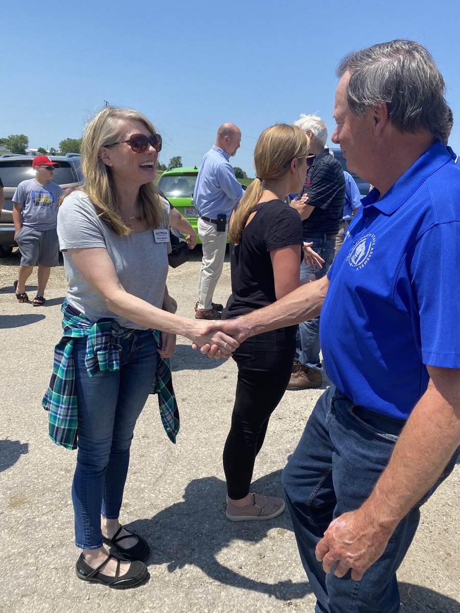 RepDonVruwink's tweet photo. I joined Gov. Tony Evers, acting Tourism Secretary Anne Sayers, Agriculture Secretary-designee Randy Romanski on a tour of the Roger Rebout &amp; Sons Farms in the Town of Janesville, Rock County. The Rebouts are great ambassadors for Wisconsin agriculture. https://t.co/RrxtPx9aXb