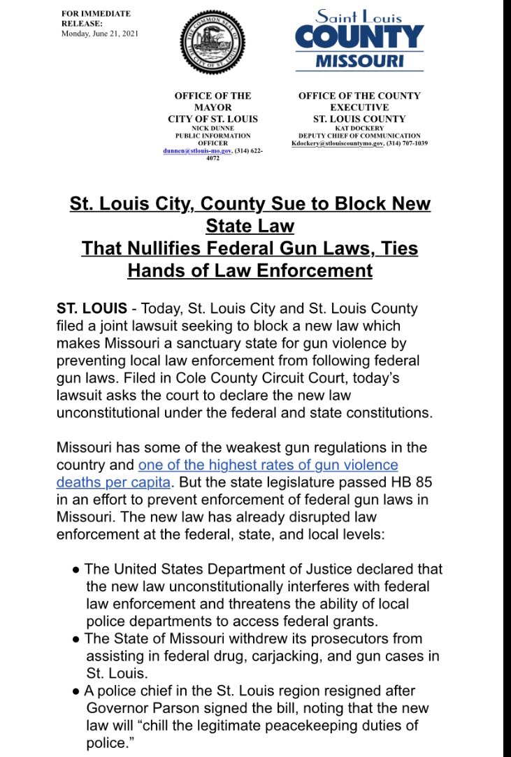 stlmayor47's tweet image. #HB85 makes it more difficult for law enforcement to do their job: stopping violent crime. #moleg is once again throwing up barriers that make communities less safe.

Proud to join @DrSamPage to fight back against this harmful and unconstitutional law. 

stlouis-mo.gov/government/dep…