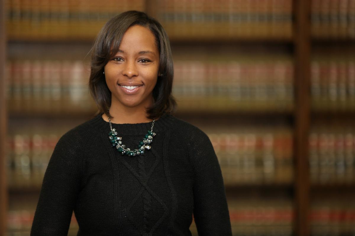 MaristSPP's tweet photo. Our Paralegal Certificate program offers comprehneisve training in the theory and skills required to be a successful Paralegal.  Join us on June 24 at 6:30 pm for a Virtual Information Session. https://t.co/6VinHRl5bD https://t.co/1sQ22IB1qZ