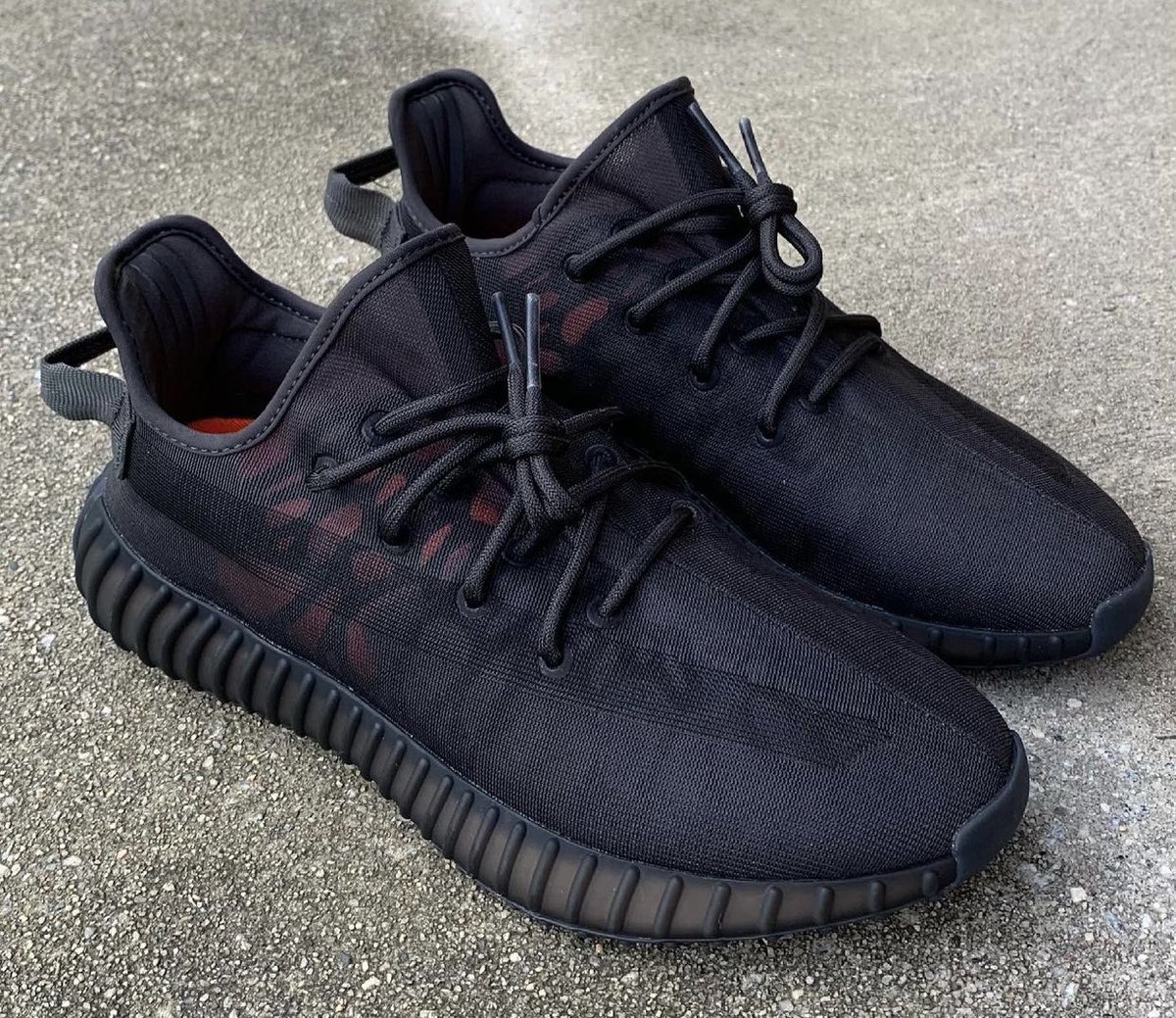 yeezy supply v2 black