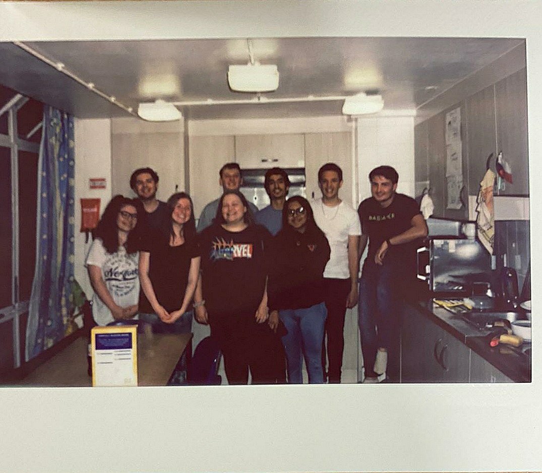 tereziecizkova's tweet photo. I truly will miss these people :) #UniEssex #firstyearover https://t.co/YzK1VHho3Y