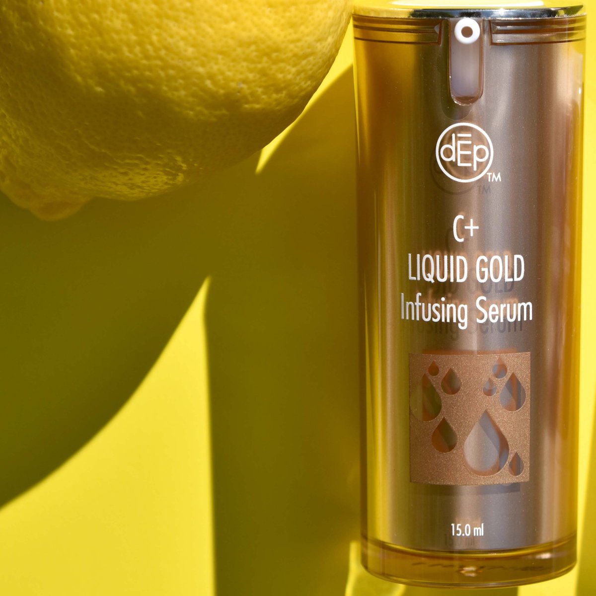 deppatch's tweet photo. Keep your skin feeling fresh &amp; dewy all summer with our Liquid Gold Vitamin C serum! A specially formulated Vit C serum that is more stable &amp; continuously absorbs into the skin for better results. Check it out on our website and glow on! 🌟🍊 #deppatch #vitamincserum #skincare https://t.co/iRZnYGoweq