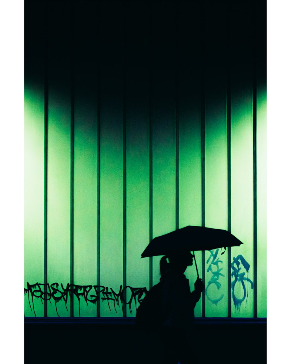 KennethSnaps's tweet image. Gatorade Green #streetphotography