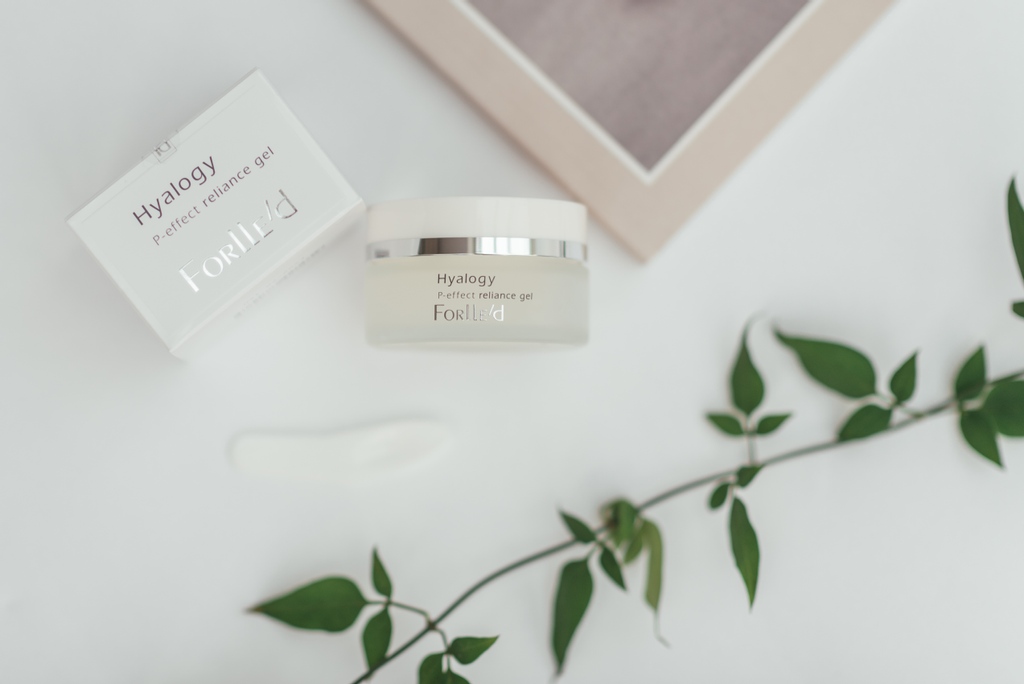 vickimorav's tweet photo. If you like hydration without the heavy feeling, Hyalogy P-effect Reliance Gel is your summer go-to cream. Quickly recovers damaged skin, hydrates, energizes and plumps the skin. 

https://t.co/a3Xpt3sRn4 https://t.co/KTTAkazfhC